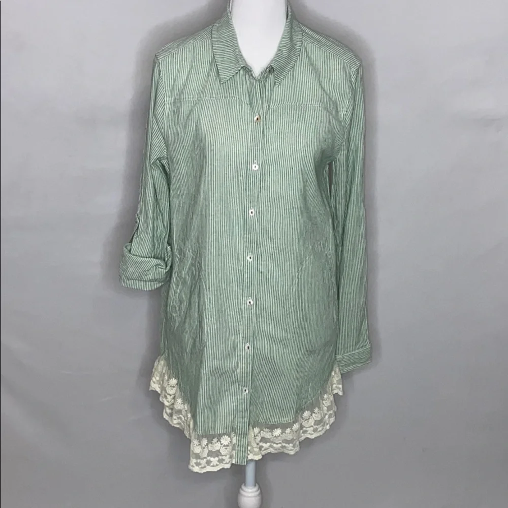 Umgee Pinstriped Lace Hem Roll Tab Sleeve …